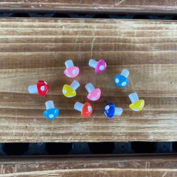 *Garden Magic* 4oz Soy Wax Candle - Picture 5 of 5